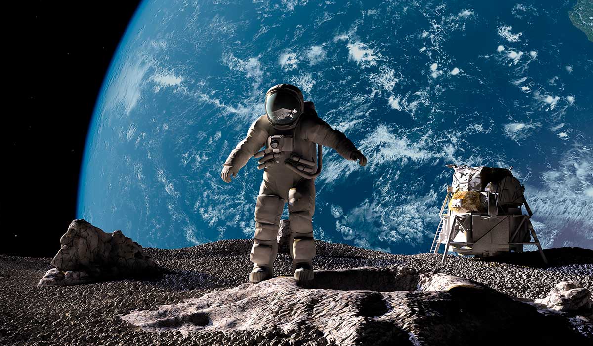 ¿Interesado en la carrera espacial? El primer astronauta mexicano te cuenta qué sigue