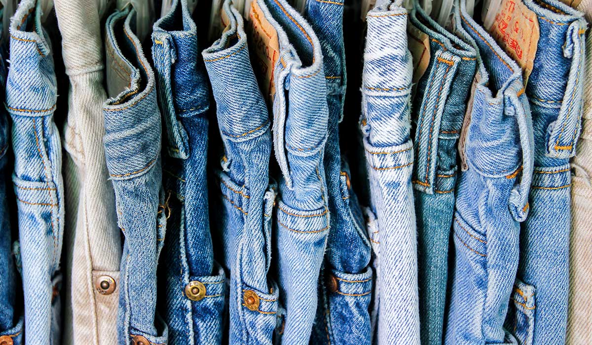 Haz que tus jeans parezcan caros sin gastar mucho