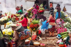 10 pueblos indígenas de México con mayor cantidad de población