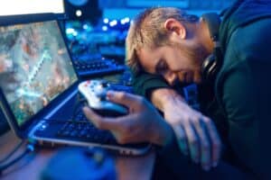 ¿Cuáles son los síntomas de la adicción a los videojuegos?