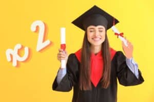 ¿Qué es la doble titulación? Conoces sus ventajas y desventajas