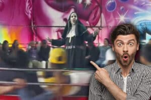 ¿Por qué La Monja de la feria no se cae?