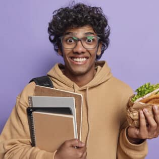 Razones por las que el sándwich es el alimento de los estudiantes