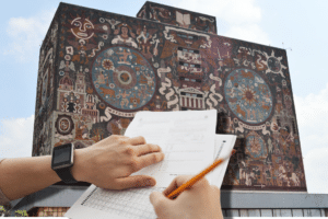 Cuántos aciertos piden las licenciaturas de la UNAM para ingresar