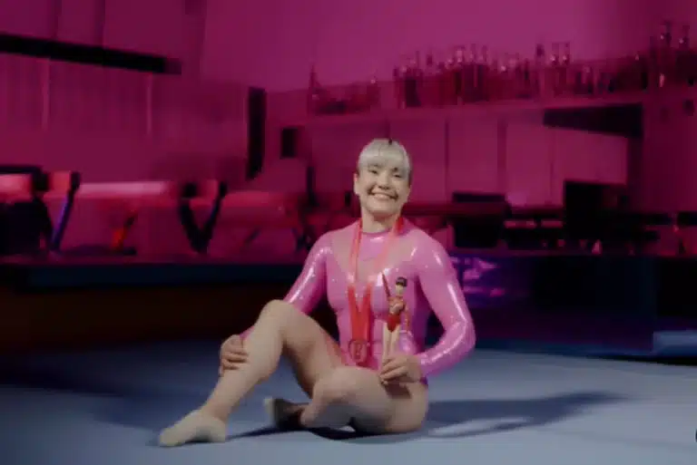 La gimnasta mexicana Alexa Moreno se convierte en Barbie