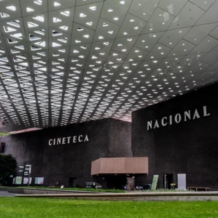 Cuponera conmemorativa de la Cineteca Nacional: Checa sus descuentos especiales