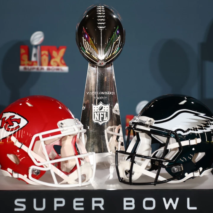 equipos que van por el trofeo del super bowl LIX