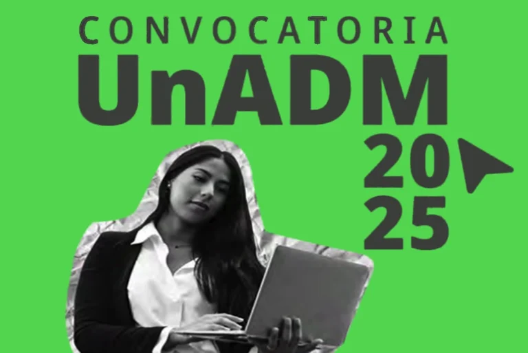 Estudiante revisando la convocatoria UnADM 2025 en su computadora para estudiar una licenciatura en línea.