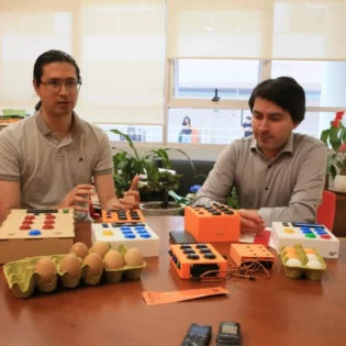 Estudiantes de la UAM revolucionan la forma de enseñar Braille a niños con discapacidad visual