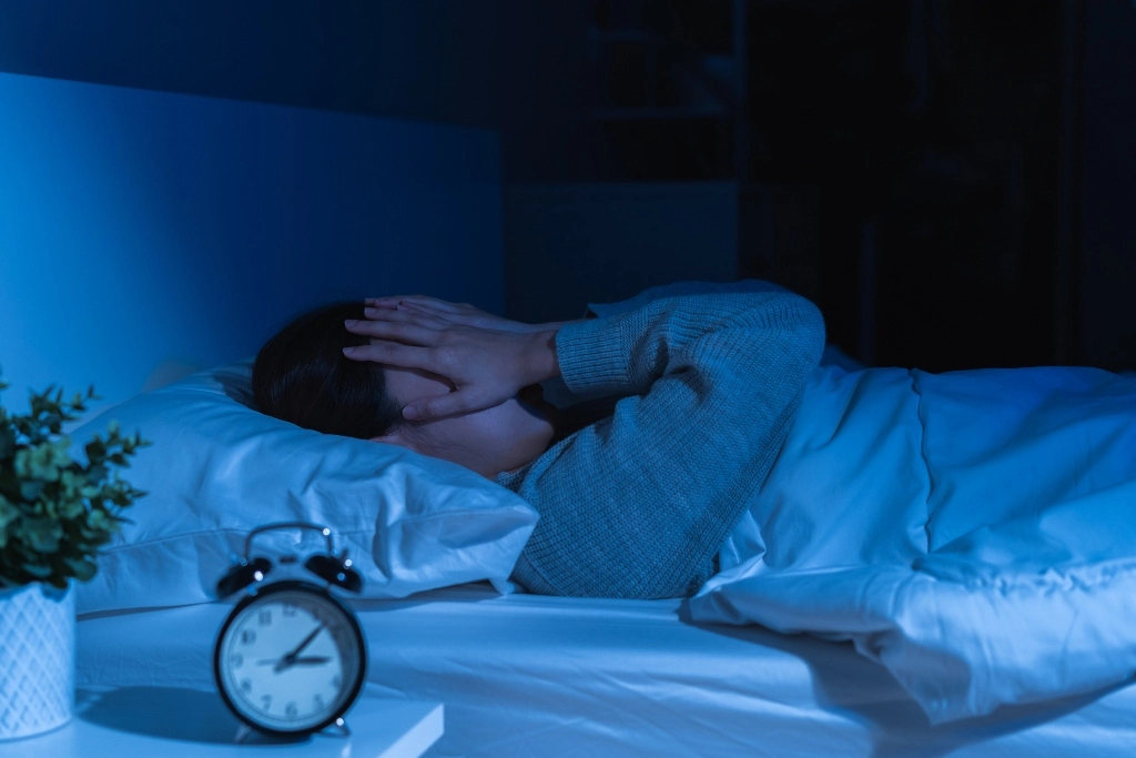 ¿Despertar a las 3 de la madrugada? No es paranormal, esto es lo que significa