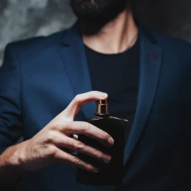¿Qué perfume usar en una cita? 5 fragancias que te harán irresistible