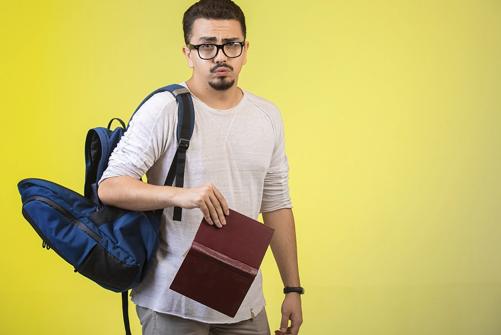 ¿Qué conductas pueden causar la expulsión de un alumno de la UNAM?