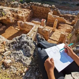 ¿Vale la pena estudiar la carrera de arqueología? Todo sobre el perfil, universidades y trabajo