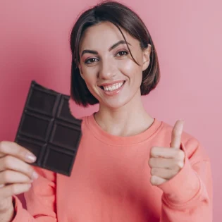 Más concentración y mejor ánimo: los beneficios de comer chocolate al estudiar