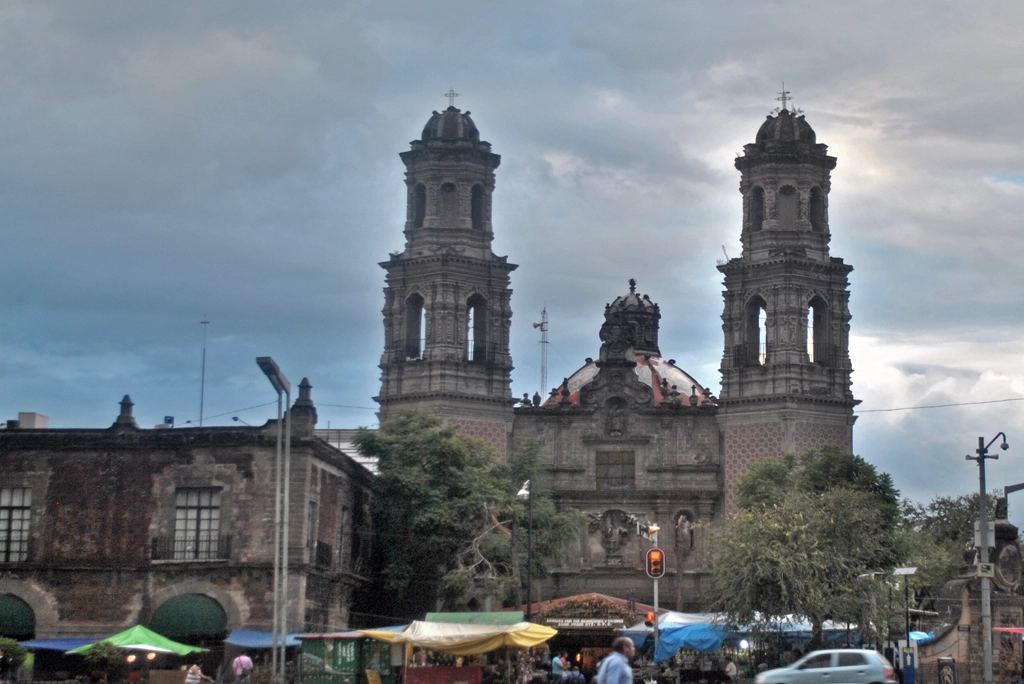 ¿Quién fue el arquitecto del Templo de San Hipólito y la Catedral de la CDMX? ¿Quién fue el arquitecto del Templo de San Hipólito y la Catedral de la CDMX?