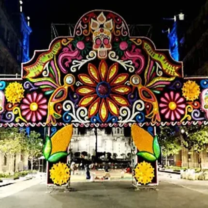 Las 6 ofrendas monumentales que no puedes perderte este Día de Muertos en CDMX