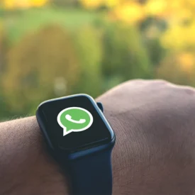 Cómo instalar el nuevo WhatsApp en tu Apple Watch (y los mejores hacks para usarlo)