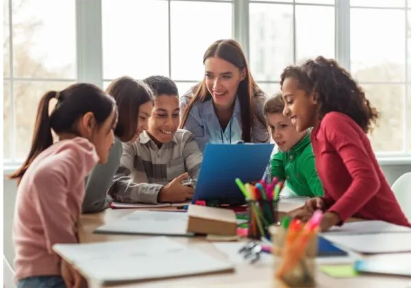 Cómo ganar experiencia laboral mientras estudias