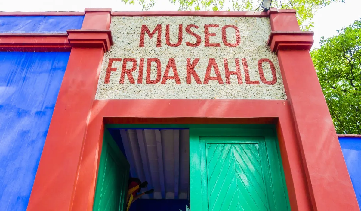 Frida Kahlo_ 3 opciones de recorridos virtuales en el marco de aniversario
