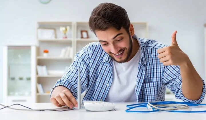Hacerle esto a tu módem hará más rápida tu conexión WiFi