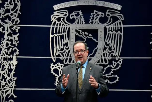 Rector de la UNAM, Leonardo Lomelí que impulsa nuevas reformas.