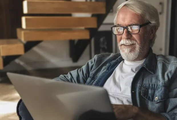 ¿Cómo estudiar una carrera tech si tienes 40 años o más?